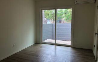 1 bed, 1 bath, $1,350, Unit Unit 1