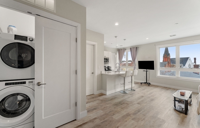 1 bed, 1 bath, 578 sqft, $3,195, Unit 502