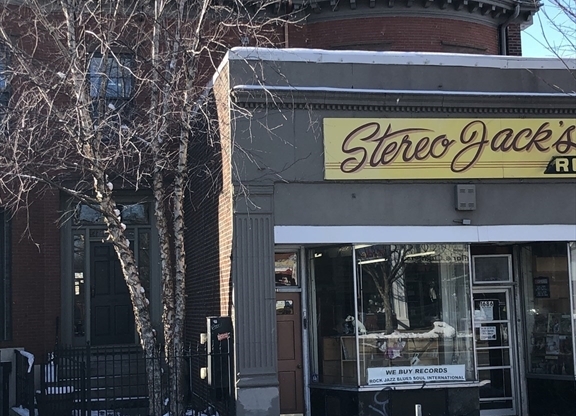 1686 MASSACHUSETTS AVE