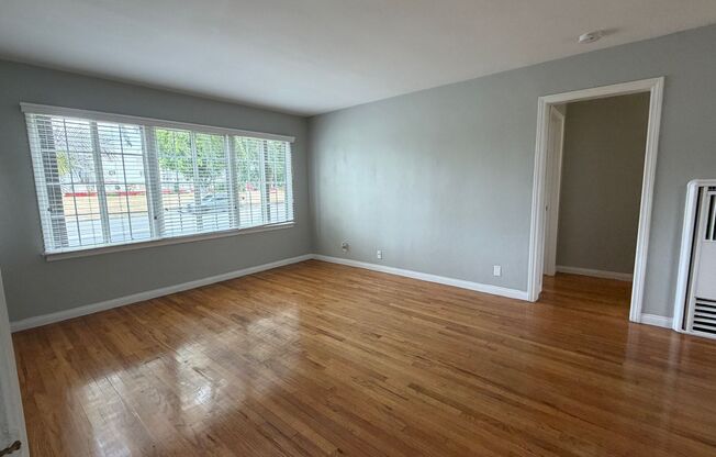 1 bed, 1 bath, 675 sqft, $2,350, Unit G-302