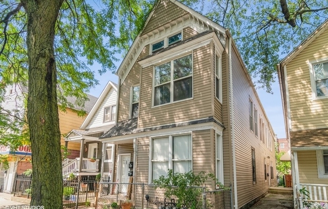 1706 N KIMBALL AVE