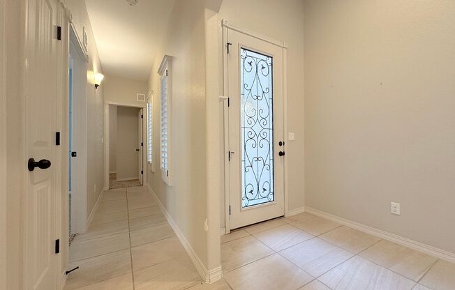 West El Paso 4 bed refrig A/C Home in Enchanted Ridge!