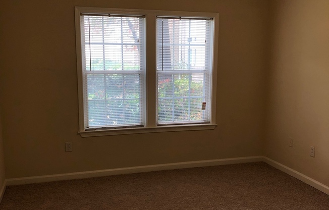 1 bed, 1 bath, $1,895