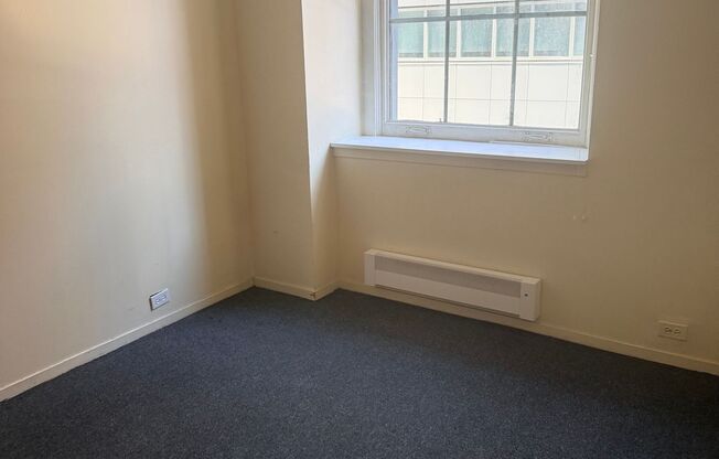 2 beds, 1 bath, 1,010 sqft, $2,399, Unit 414