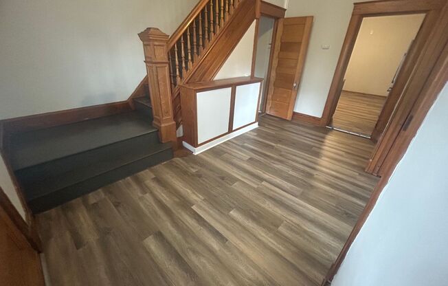 CHEVIOT- 4 Bedroom, 2 full Bathroom Spectacular area in cheviot school district!!
