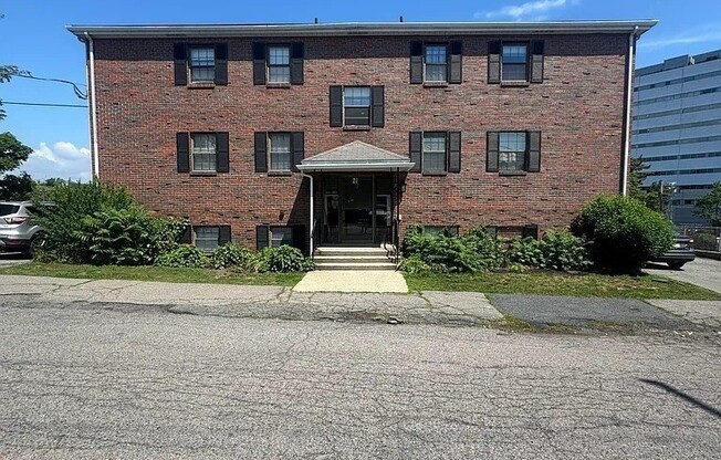 1 bed, 1 bath, 620 sqft, $2,150, Unit 2