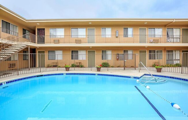 1 bed, 1 bath, $1,695, Unit 15