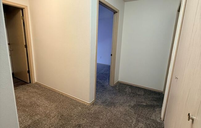 2 beds, 2 baths, 1,120 sqft, $1,695, Unit 3754