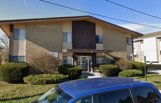 1216 Memorial Drive