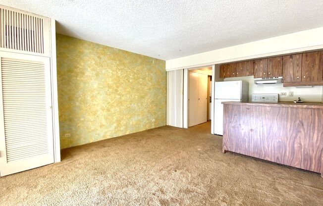 AVAILABLE NOW! STUDIO WITH 1 PARKING IN MAKIKI