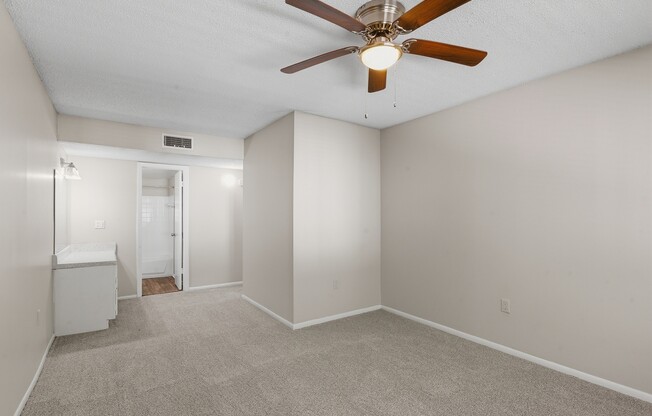 Welcome to Wymore 360 Apartments, where modern living meets comfort. Enjoy spacious layouts, stylish finishes, and ample natural light in every room. Elevate your lifestyle today! Schedule a tour to see your new home.