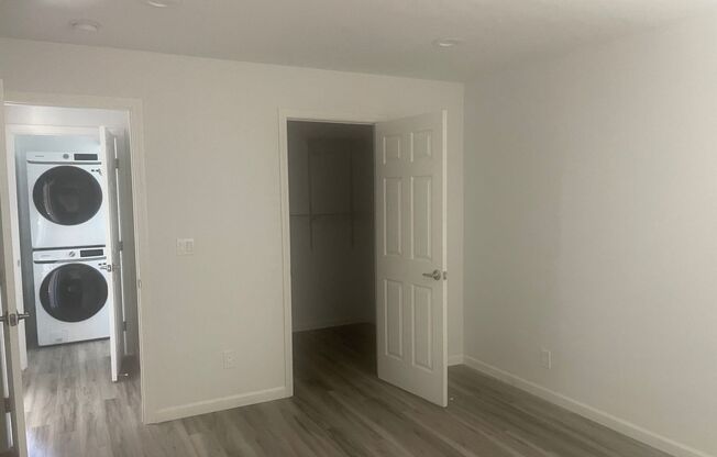 1 bed, 1 bath, 670 sqft, $2,250, Unit 06