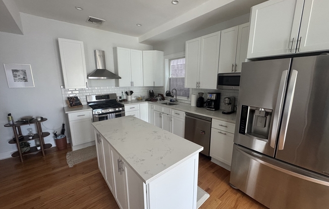 238 SARATOGA ST
