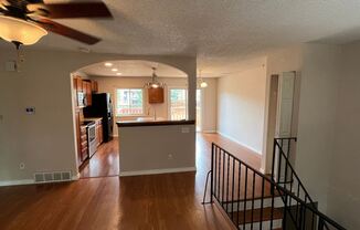1418 S Lewiston