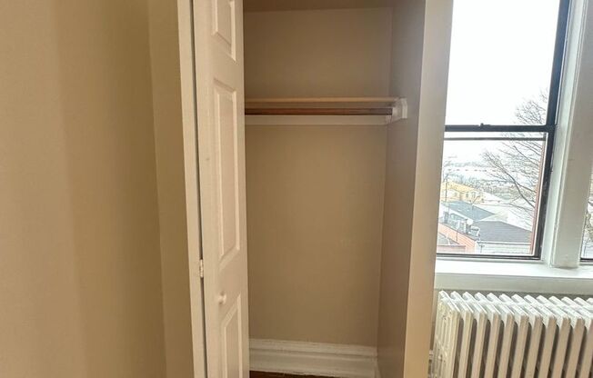 160 - IX 160 Thorne Street, LLC