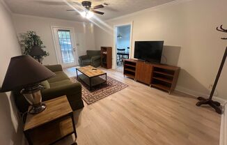 1 bed, 1 bath, $1,400, Unit # 19