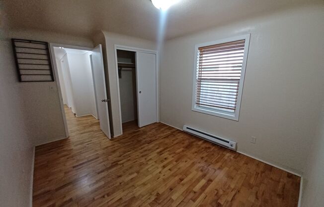 1 bed, 1 bath, $1,075, Unit 1818