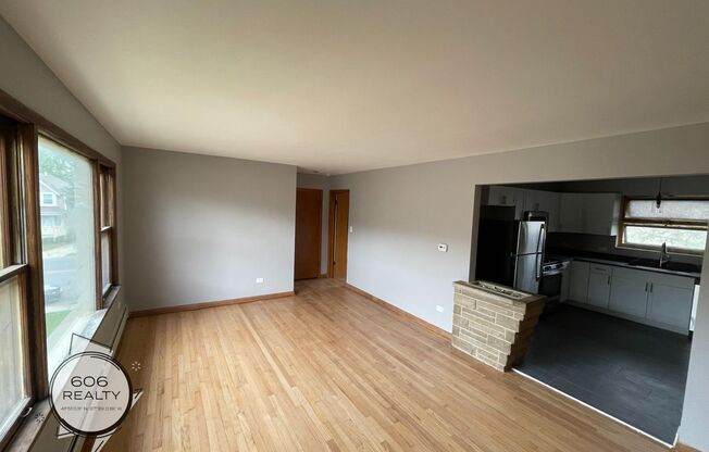 Fully Remodeled Apt on Harlem!
