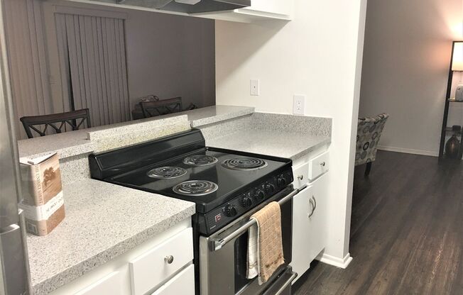 1 bed, 1 bath, 832 sqft, $2,190, Unit 030