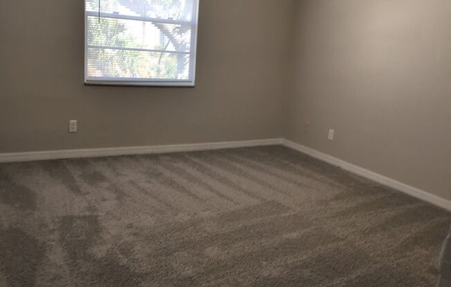 1 bed, 1 bath, 900 sqft, $1,150, Unit 76