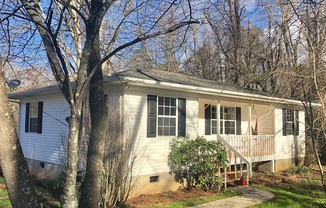 3 beds, 1 bath, $1,875