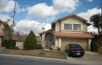 FANTASTIC, PRIME FONTANA 2 LEVEL HOUSE