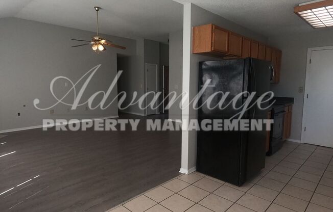 3 beds, 2 baths, $1,395