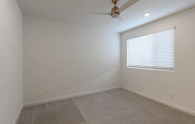 3 beds, 3.5 baths, $2,650