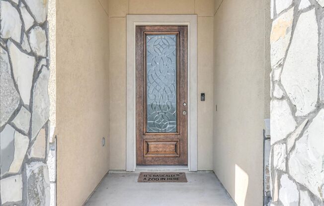 7618 Quartz - 3/bedroom 2/bathroom - $2,395/month