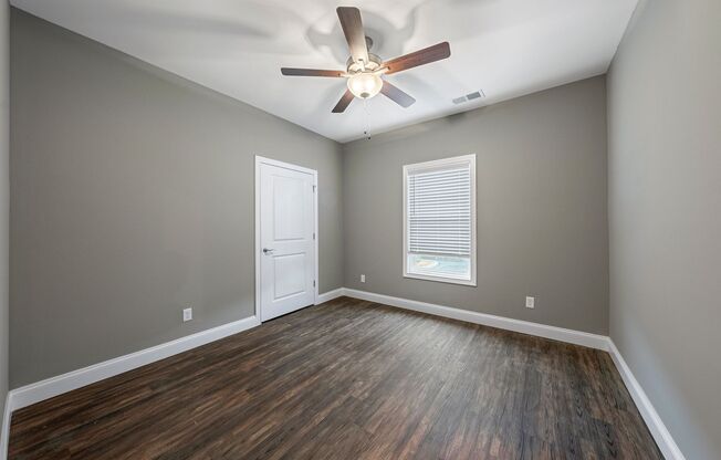 2 beds, 2 baths, 1,070 sqft, $925, Unit A05