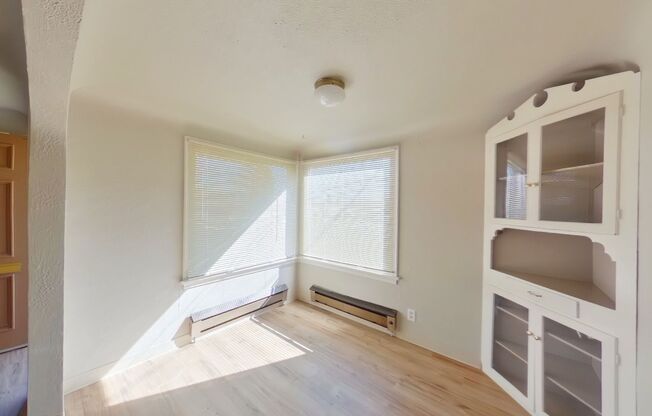 Updated 4 bedroom in South Eugene