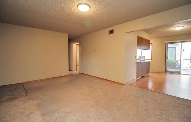 2 beds, 1 bath, $1,795