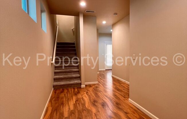 Hazel Dell 5 Bedroom Close to Amenities!