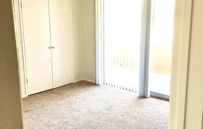 1 bed, 1 bath, $1,750, Unit 34