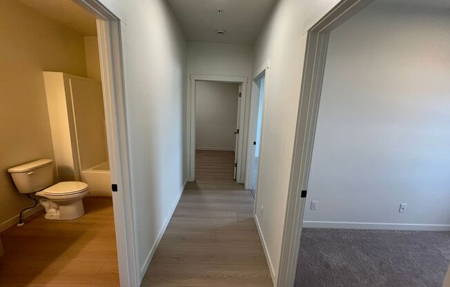 1 bed, 1 bath, 800 sqft, $1,825, Unit 301
