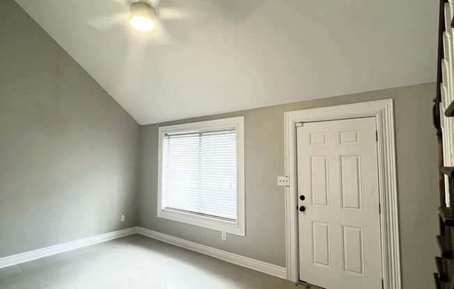 AVAILABLE NOW! Spacious 1/1.5 NEWLY RENOVATED!