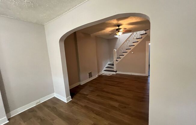 3 beds, 1 bath, $1,350