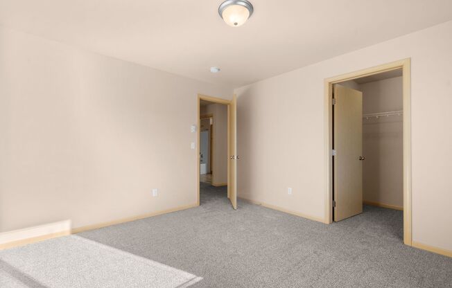2 beds, 2 baths, 1,210 sqft, $1,425, Unit 3333-B