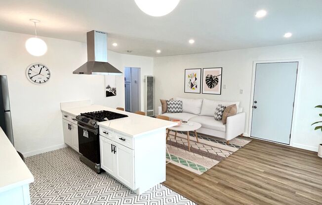 237 North Catalina