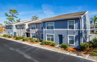 Building exterior at Pineview Apartments, in Clearwater, FL 33755