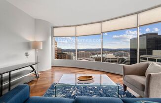 Luxurious Two Bedroom High-Rise Living at the Portland Plaza!