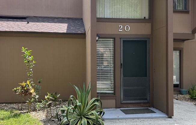 Lovely 2 Bedroom 2 Full bath Condo in the Fairways of Palm Coast