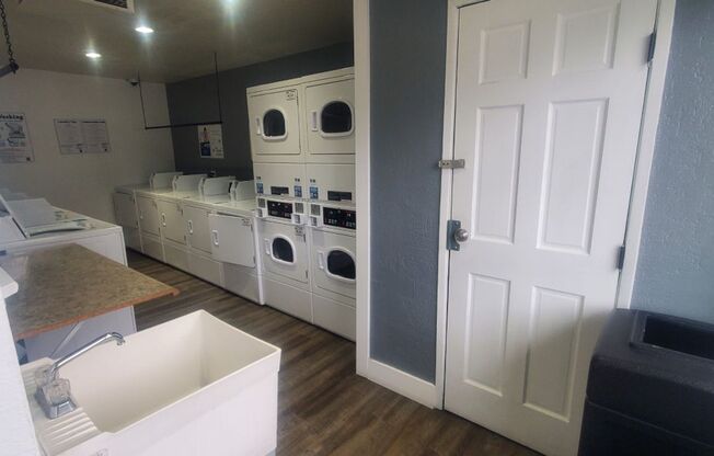 1 bed, 1 bath, 650 sqft, $1,170, Unit 3463-4