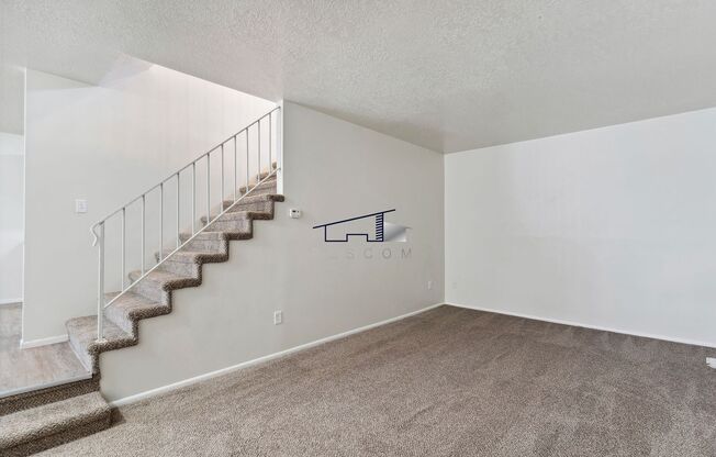 Centerville 2 Bedroom 1.5 Bathroom Townhouse!