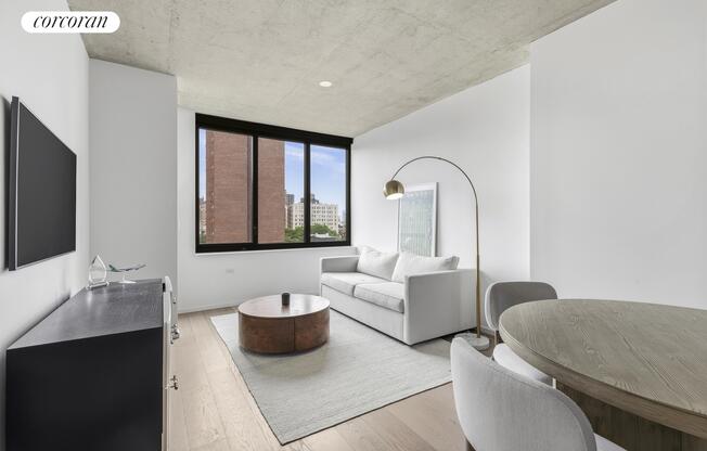 1 bed, 1 bath, 694 sqft, $7,000, Unit 7E