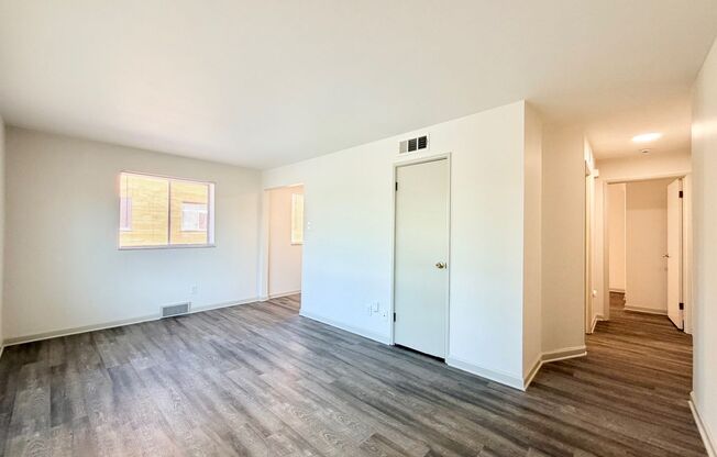 1 bed, 1 bath, 800 sqft, $950, Unit 4101-1A