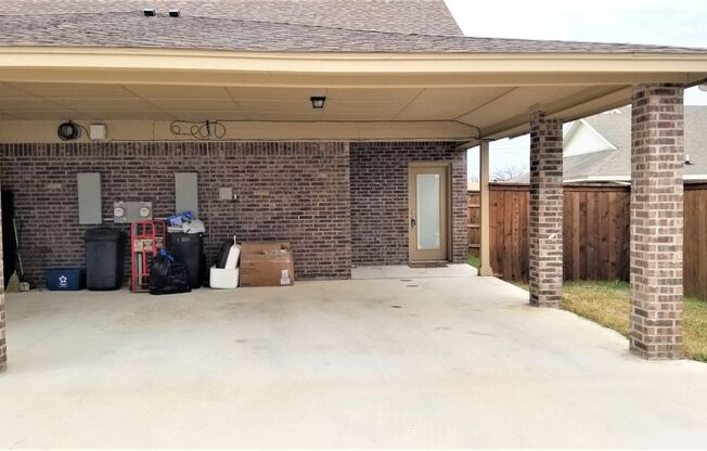 3 beds, 2 baths, $1,900