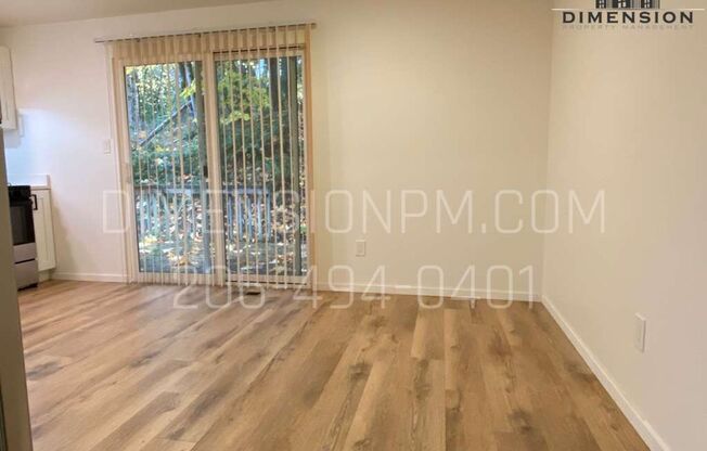 2 Bed 1 bath Port Orchard Apartment! With Easy to Book Self Tours!