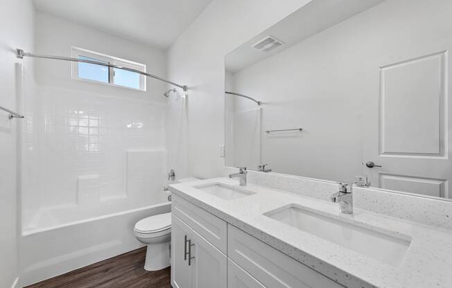 Soaking Tubs With Ceramic Tile at LEVANTE APARTMENT HOMES, California, 92335