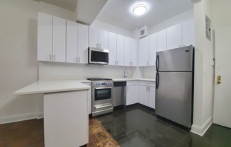 235 W 22nd St